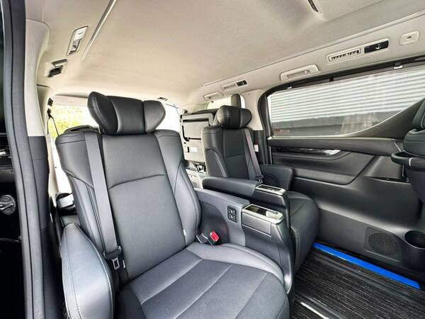 Toyota Alphard MPV Private Car To JB 2
