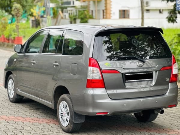 Toyota Innova MPV Private Car To JB 1
